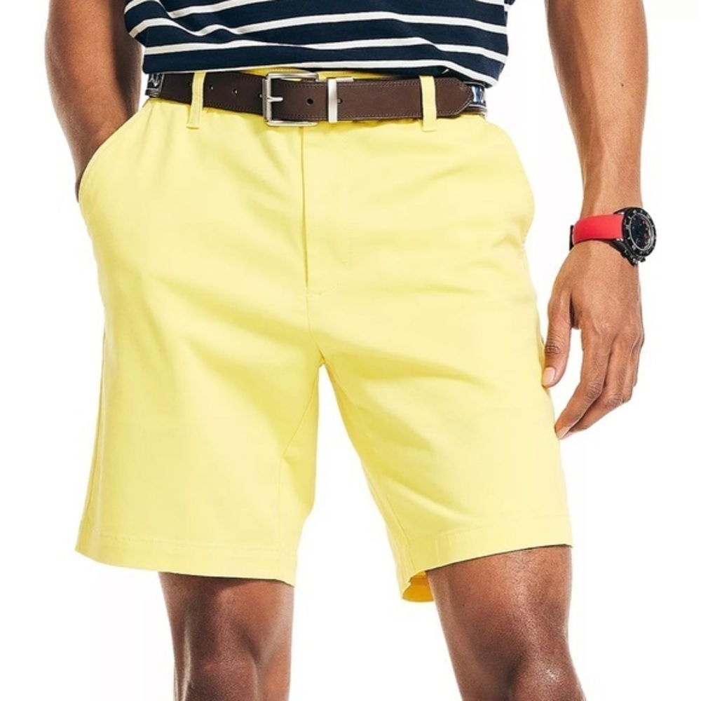 Nautica Yellow Flat Front The Deck Short / Classic Fit Chino Shorts
